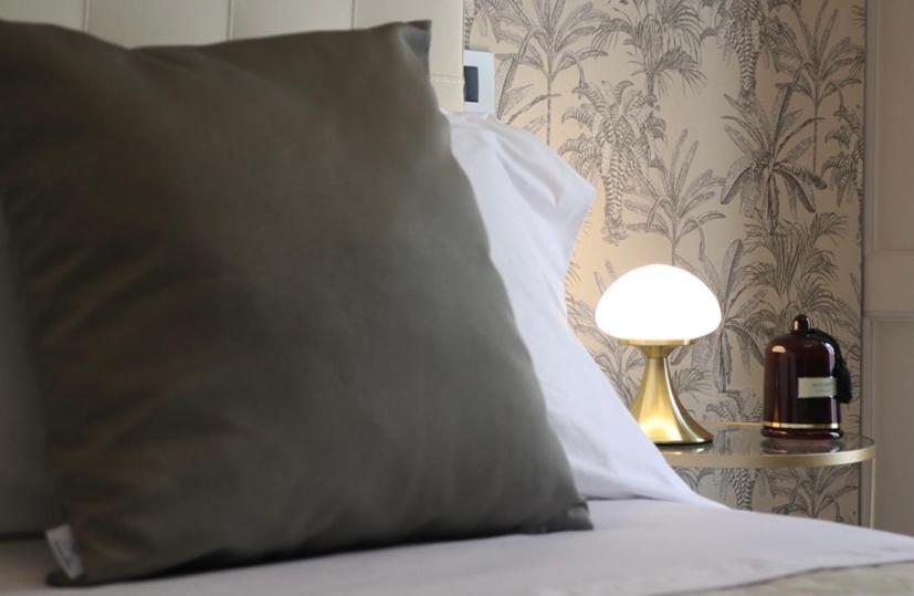 Calefati Gallery Luxury Apartment Bari Esterno foto