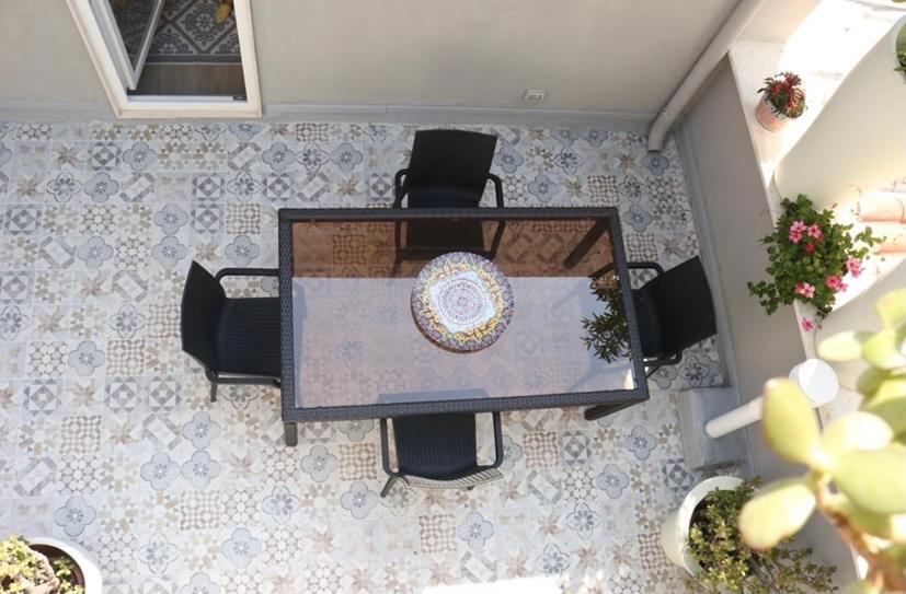Calefati Gallery Luxury Apartment Bari Esterno foto