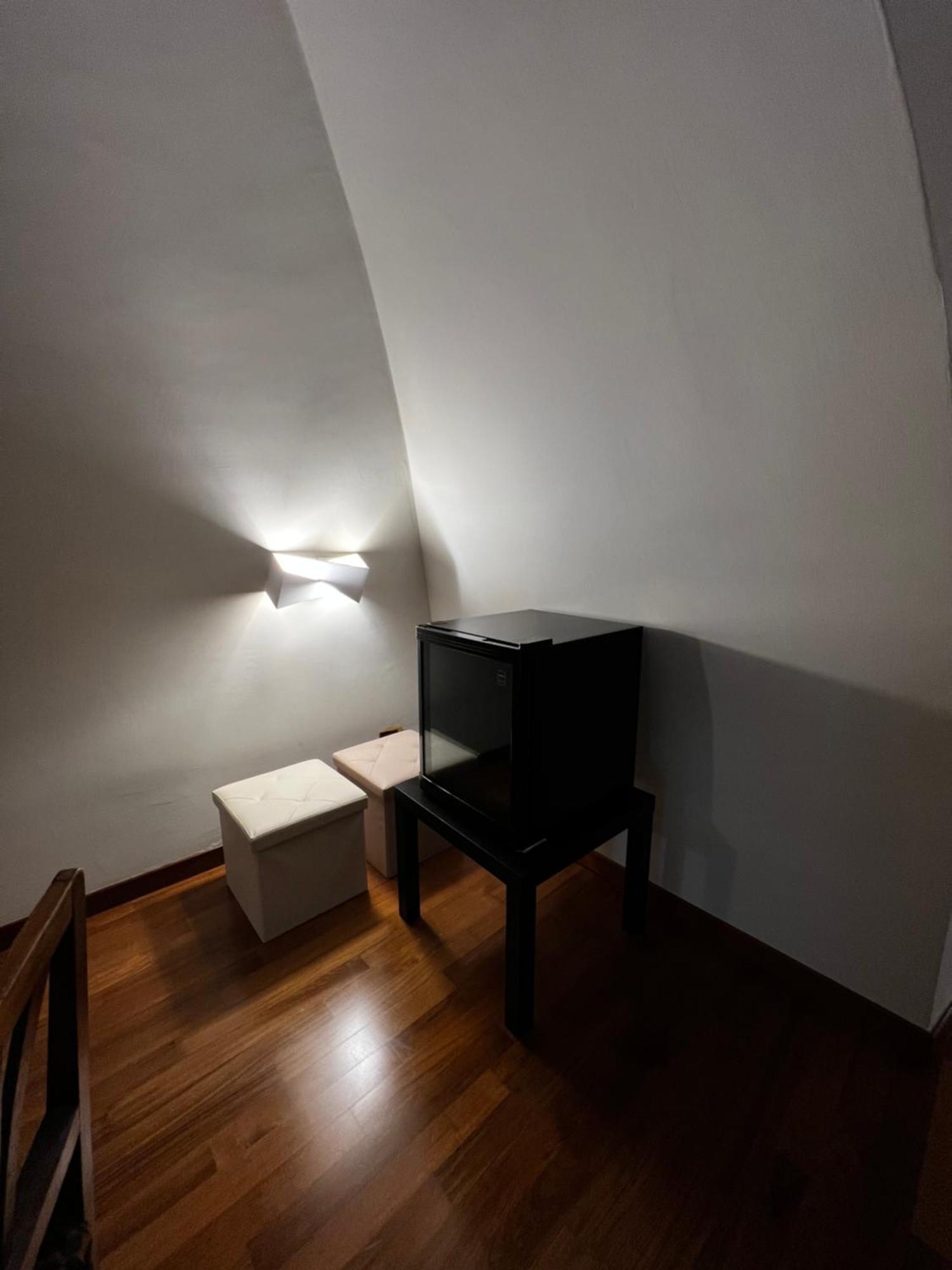 Calefati Gallery Luxury Apartment Bari Esterno foto