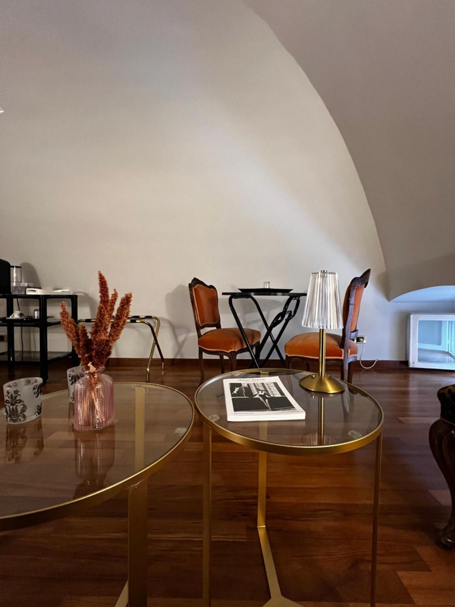 Calefati Gallery Luxury Apartment Bari Esterno foto