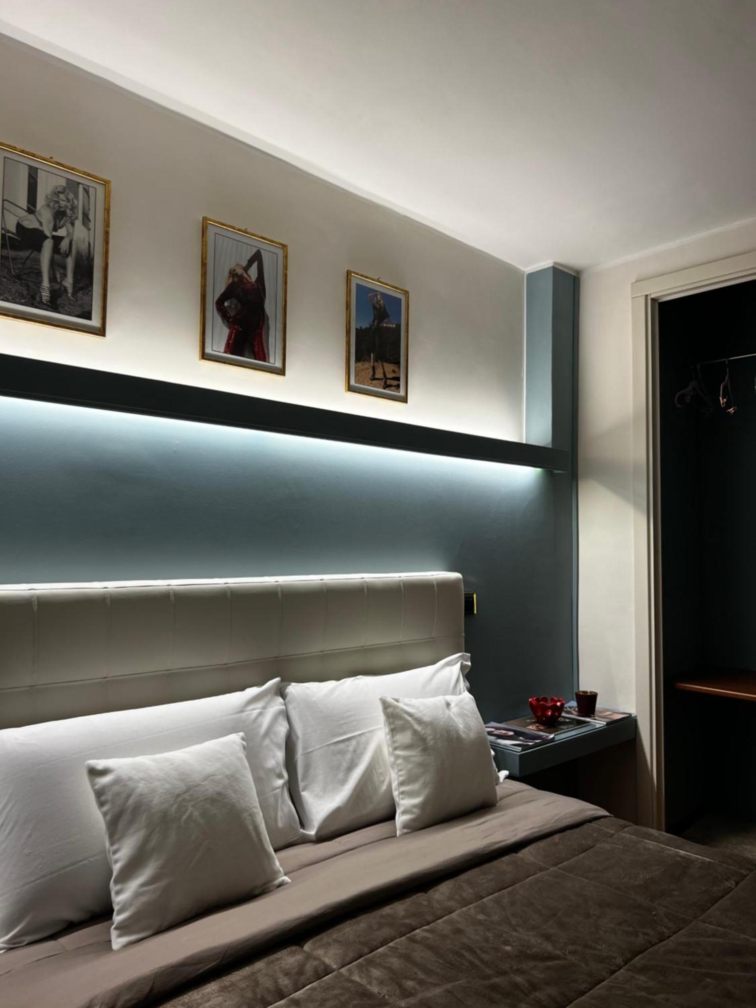 Calefati Gallery Luxury Apartment Bari Esterno foto